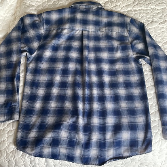 DIXXON long sleeve flannel large - Picture 4 of 4